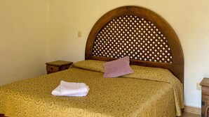 Standard Single Room, Patio, Garden View - Hotel Posada el Encanto   (Chiconcuac)