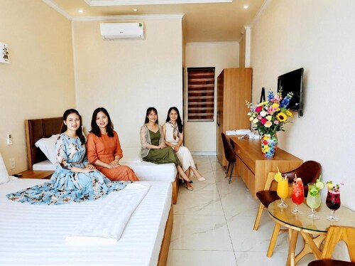 COTO LIFE HOTEL