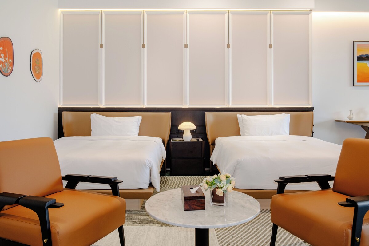 Classic Twin Room, Balcony, Golf View | Minibar (free items), desk, WiFi (free)