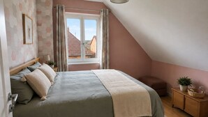 Room - Vrbo Property (Obermorschwihr)