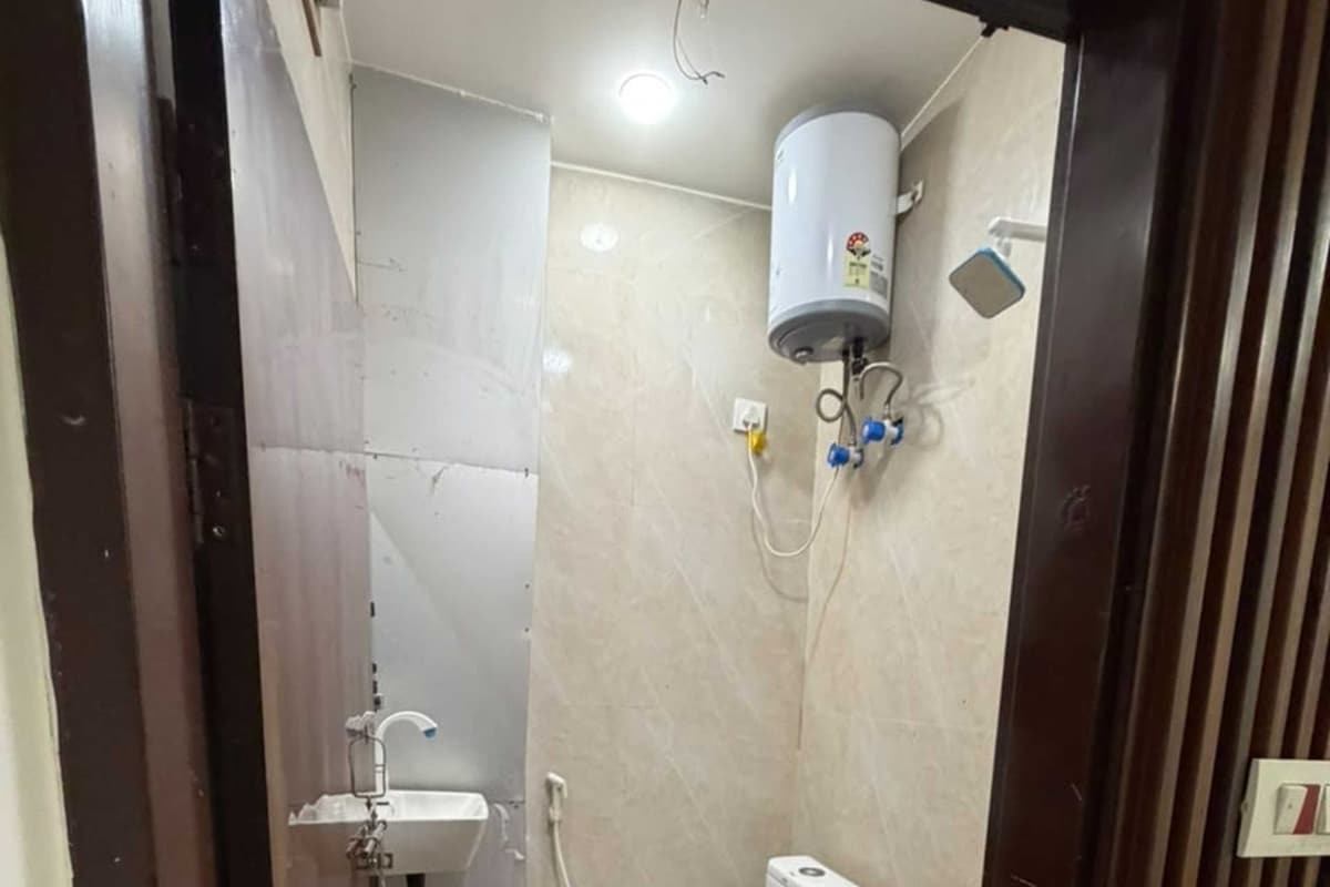 Double Room | Bilik Mandi | Pancuran mandi 