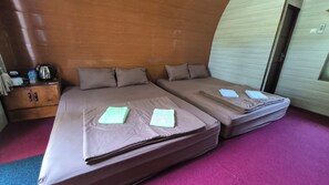 Family Double Room | Free WiFi - Senja Kita Glamping (Kabupaten Semarang)