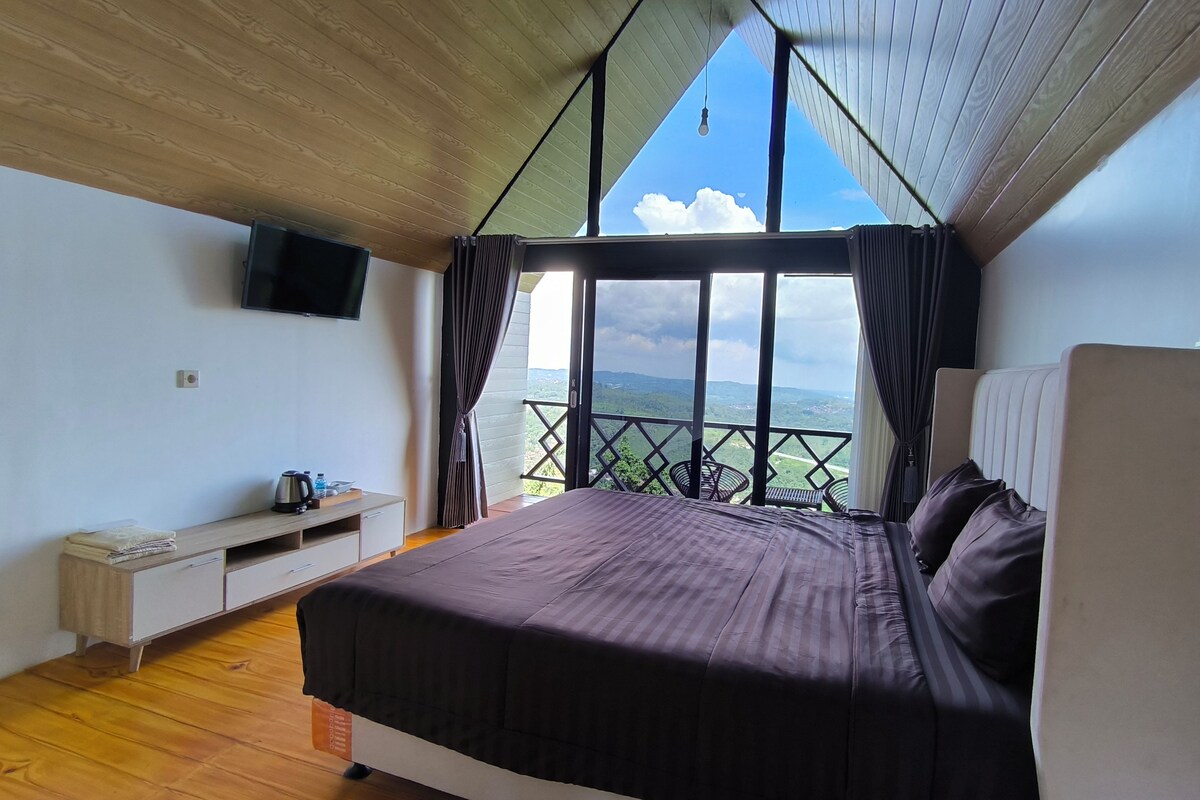 Deluxe Double Room | Free WiFi