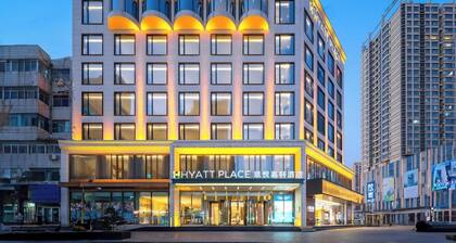 Huidong Business Hotel