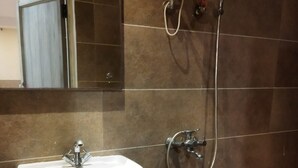 Deluxe-Zimmer | Badezimmer