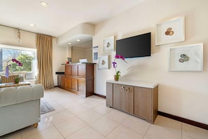 Reception - Best Room At the Western (San Diego)