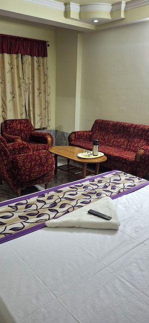 Ảnh chưa phân loại, 3 trong số 7 ảnh, nút