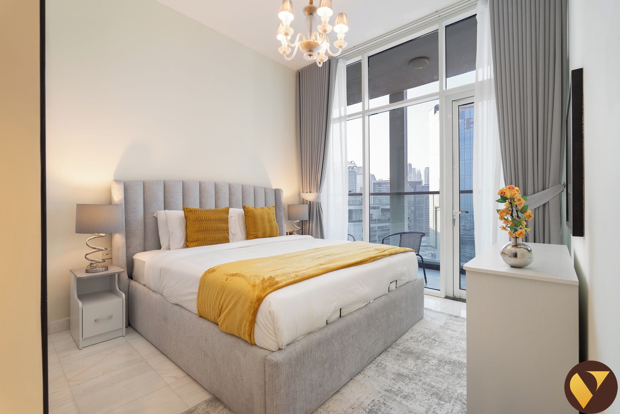 Deluxe Apartment, Balcony, City View | In-room safe, blackout drapes, iron/ironing board, WiFi (free)