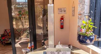 Glass Castle 3 Bed Mountain View
