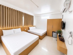 Ảnh chưa phân loại, 3 trong số 9 ảnh, nút