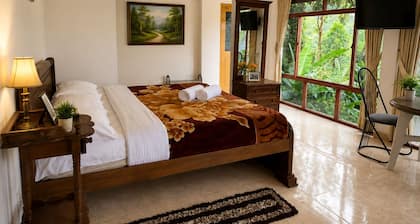 Channa Hotel and Rest Labookellie