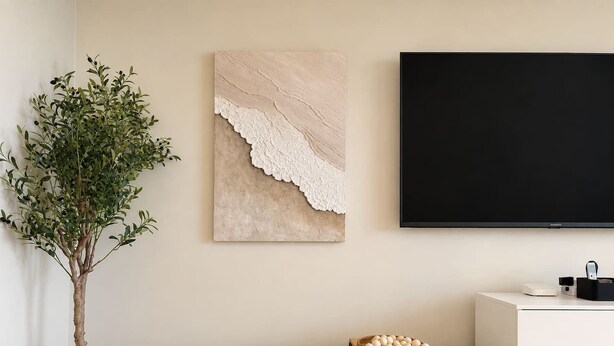 A room with a bench, a wall-mounted TV, a plant, and a piece of wall art. - Luxe Retreat – Modern Coastal Comfort (Honolulu)