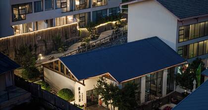 Yunfuli Jingshui Yunju Hotel
