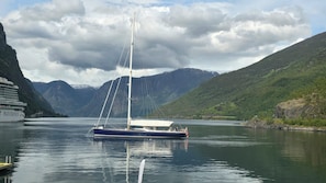 Unclassified image, 4 of 36, button - Flåm Marina (Flåm)