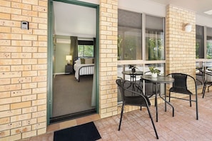 Unclassified image, 4 of 23, button - Hippocrates Health Centre (Mudgeeraba)