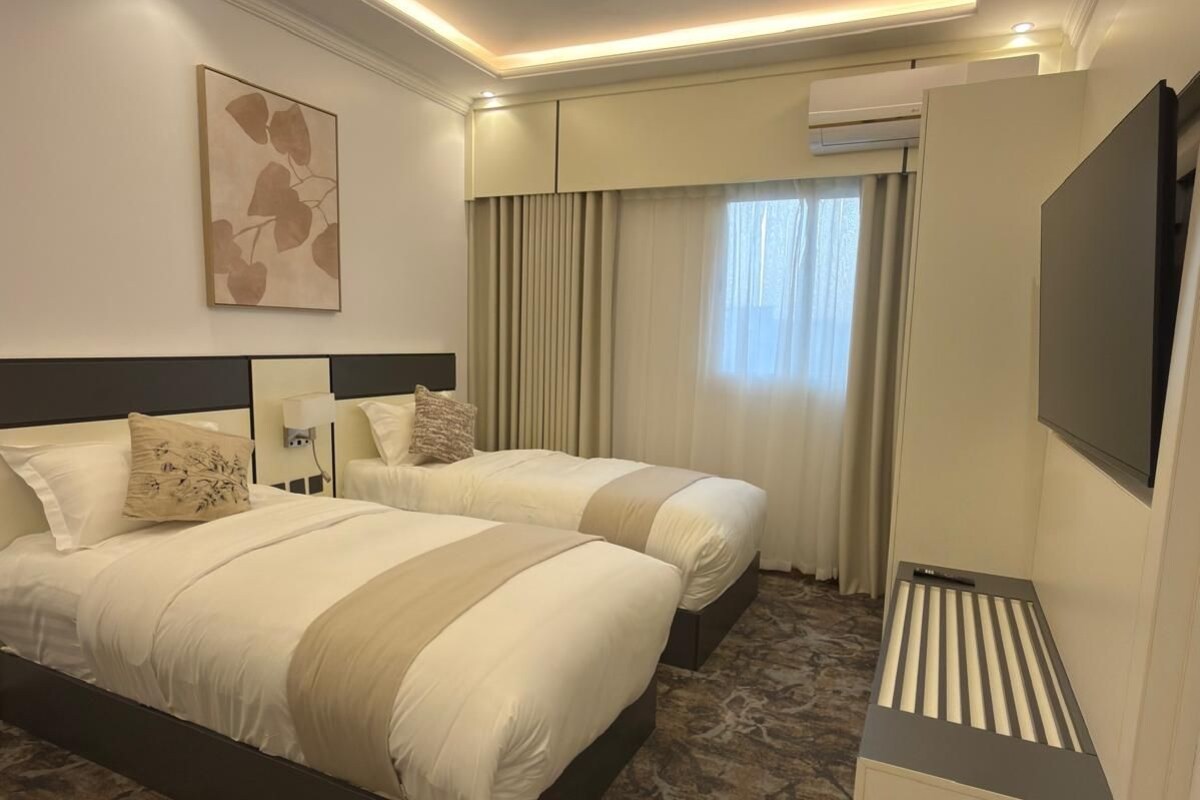 Estúdio luxo, 2 camas de solteiro | Roupas de cama premium, cofres nos quartos, Wi-Fi de cortesia