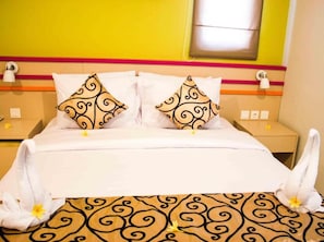 Ảnh chưa phân loại, 2 trong số 9 ảnh, nút