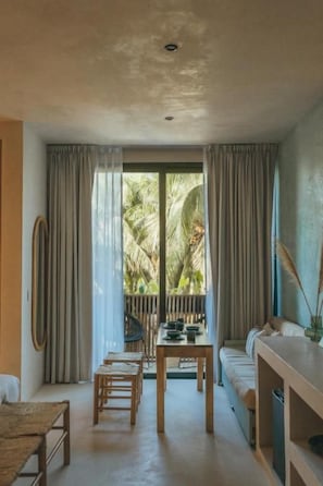 Ảnh chưa phân loại, 4 trong số 49 ảnh, nút