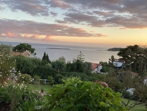 Unclassified image, 4 of 6, button - Vrbo Property (Ciboure, Sud Ouest de France, France)