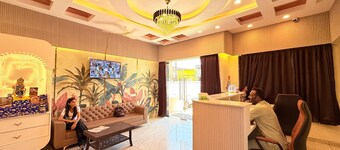 Shri Gopal Durga Dham Hotel Restaurant