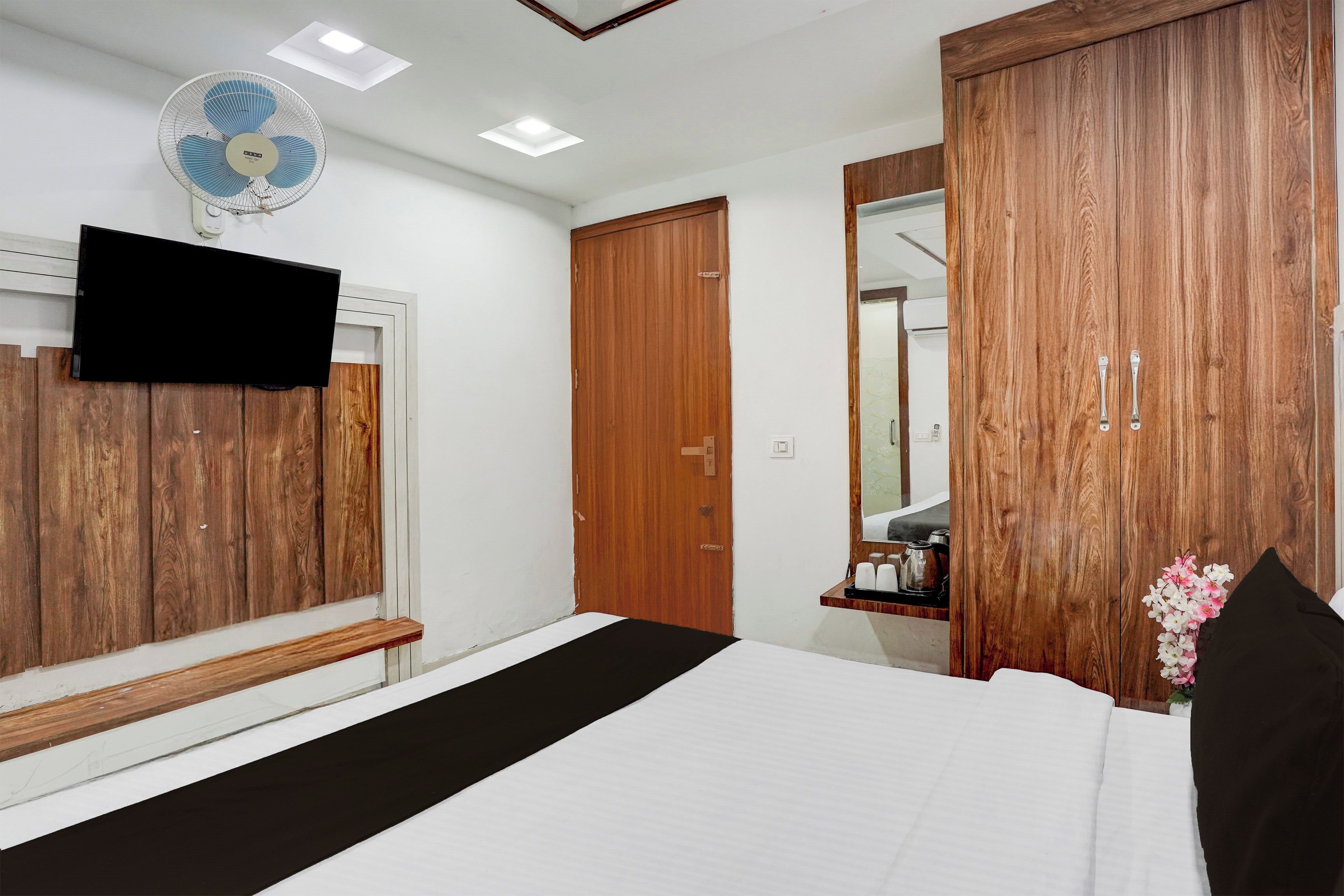 Basic Single Room | Free WiFi