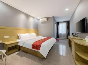 Ảnh chưa phân loại, 2 trong số 28 ảnh, nút