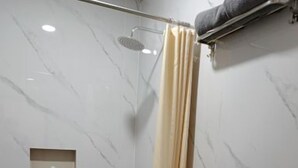 Immagine non classificata, 5 di 6, pulsante