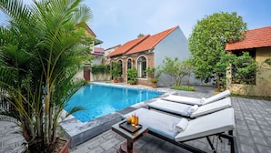 Ảnh chưa phân loại, 5 trong số 17 ảnh, nút