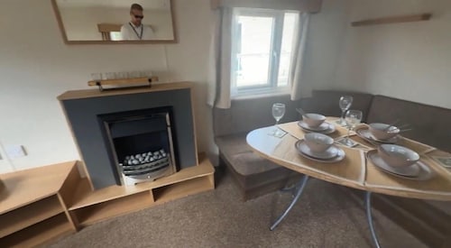 Cabin Sleeps 4 With Indoor Pool and Patio