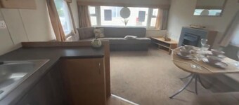 Cabin Sleeps 8 With Indoor Pool and Patio