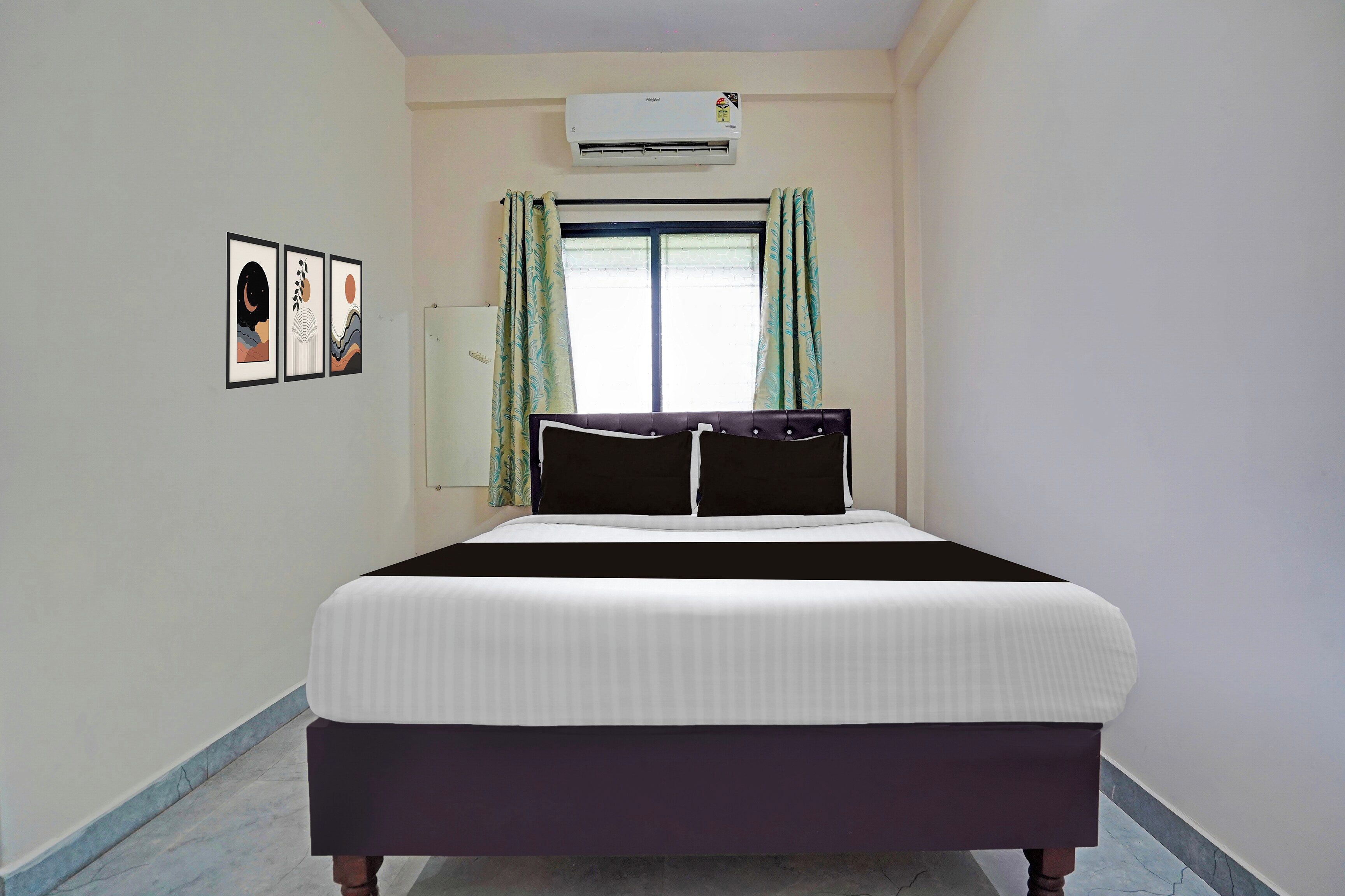 Deluxe Room | Free WiFi
