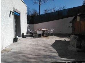 Unclassified image, 3 of 12, button - Vrbo Property (Le Puy-en-Velay)