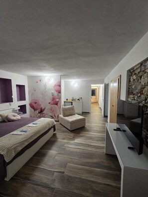Doppelzimmer, Balkon, Bergblick