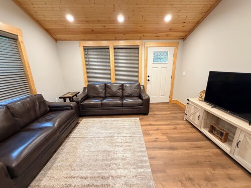 Near Downtown Black Mtn Pets+Game Room+Large Deck