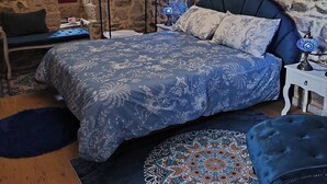 Unclassified image, 5 of 12, button - Vrbo Property (A Peroxa)