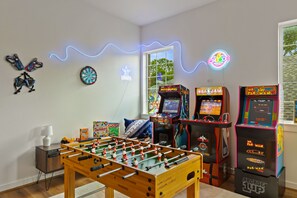 Spielezimmer
