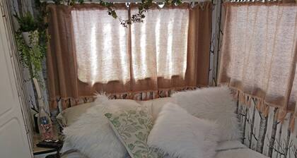 Romantic Clarens Getaway - Glamped Caravan With Braai & Fairy Bath
