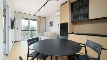 Apartamento, balcón