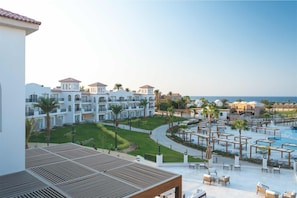Outdoor dining - Acel Beach Resort Hotel (El Quseir)