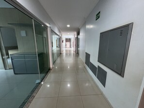 Imej tidak diklasifikasikan, 2 daripada 43, butang