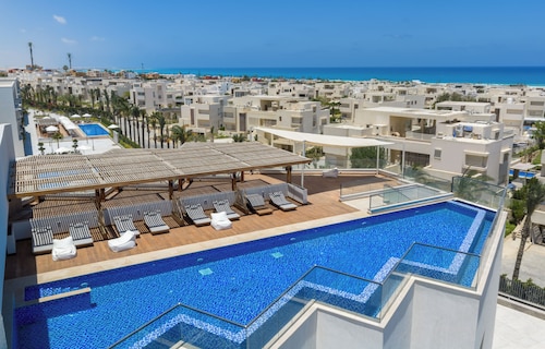Casa White Hotel 