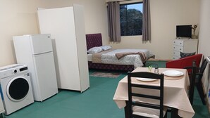 Ảnh chưa phân loại, 4 trong số 17 ảnh, nút