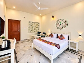 Ảnh chưa phân loại, 2 trong số 16 ảnh, nút