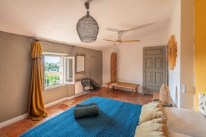 Room - Bed and Breakfast 'Safrane' with Wi-Fi (Tulette)