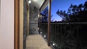 Property grounds - Platres Villas: House 1 - Apartment with Mountain View (Kato Platres)