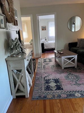 Unclassified image, 5 of 18, button - Charming 2-bedroom cottage with AC in Westbrook (Westbrook)
