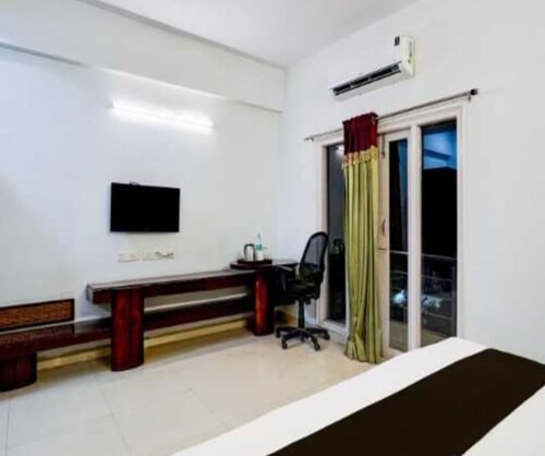 Deluxe Aysha Stay Inn