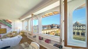 Unclassified image, 4 of 47, button - LUXURY FLORENCE APARTMENT WITH PANORAMIC VIEWS & TURKISH BATH (Firenze)