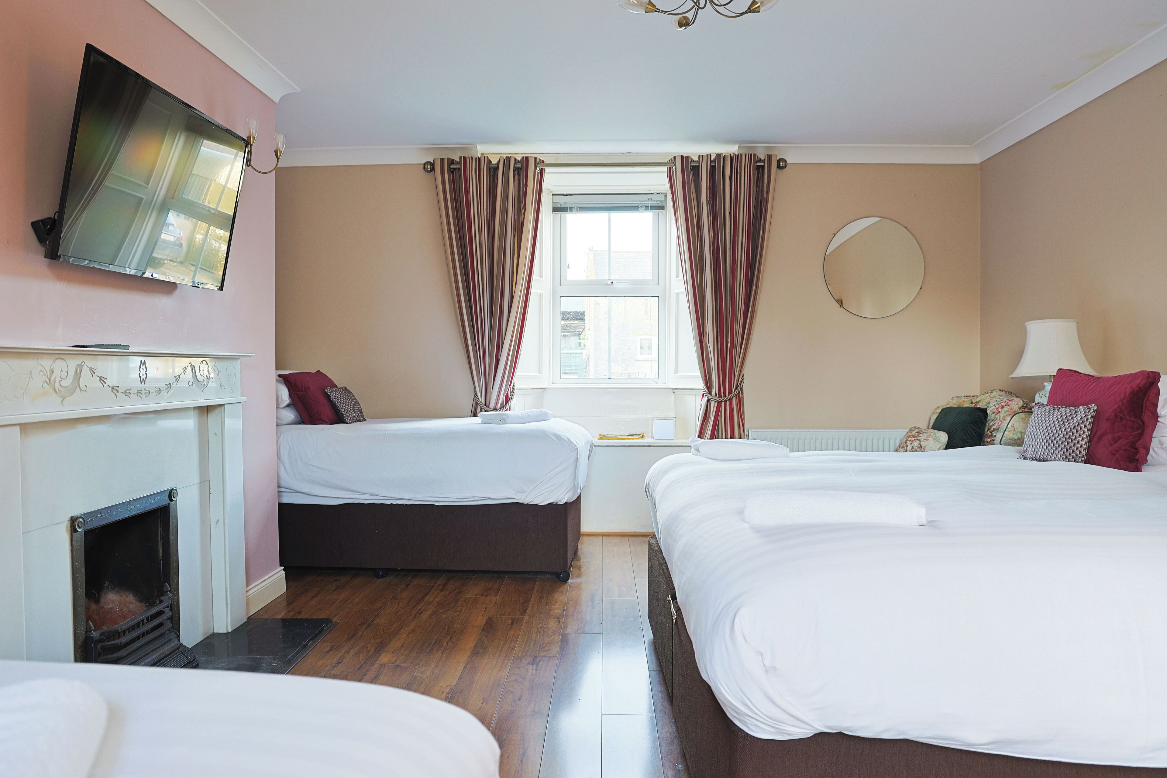 Family Quadruple Room, Garden View | Blackout drapes, WiFi (free)