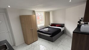 Unclassified image, 2 of 7, button - Burnside Studio Flat (Manchester)